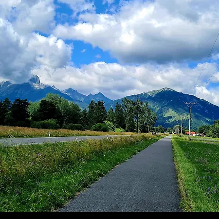 Beata - Tatragolf, 2 Izb, Private Parking Apartmán Vel'ka Lomnica