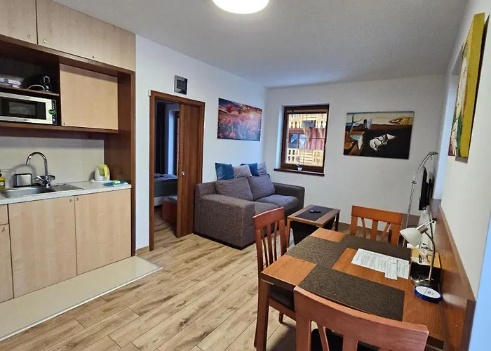 شقة Beata - Tatragolf, 2 Izb, Private Parking فيلكا لومنيكا